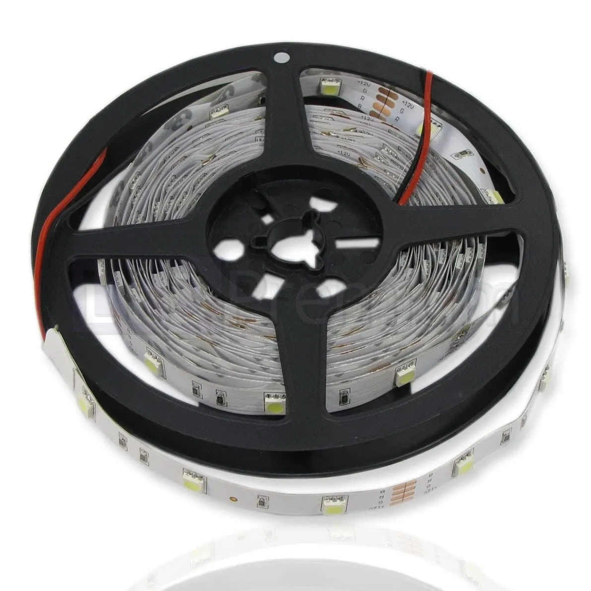 svetodiodnaya_lenta_smd_5050_150_led_ip33_12v_standart_belyy_6000k