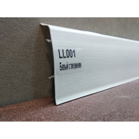 Plintus_DP_Belyy_s_tisneniem_67mm_LL01-900x900